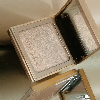 Sigma Beauty Highlighter Sizzle